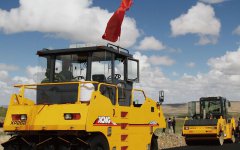 冶南钎具在内蒙古露天煤矿提供服务